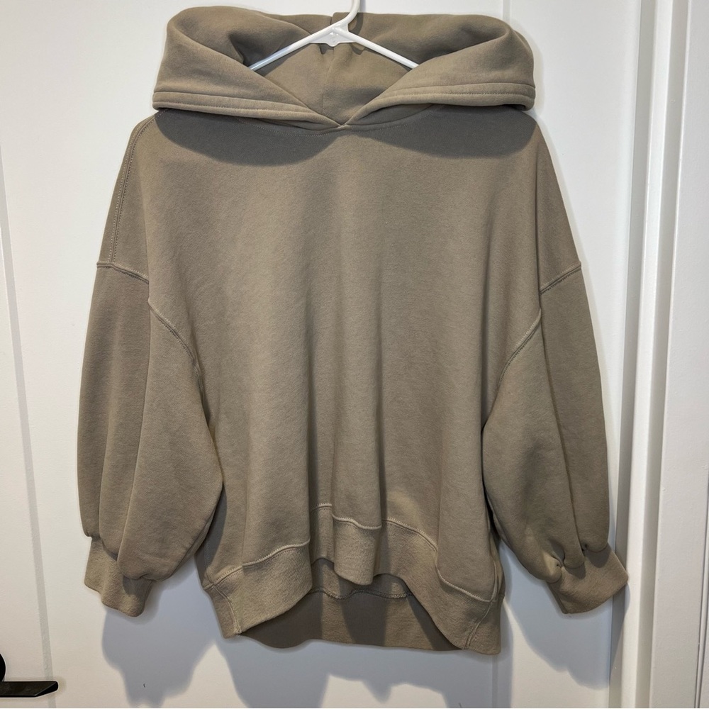 Abercrombie SoftAF Puff Sleeve Hoodie